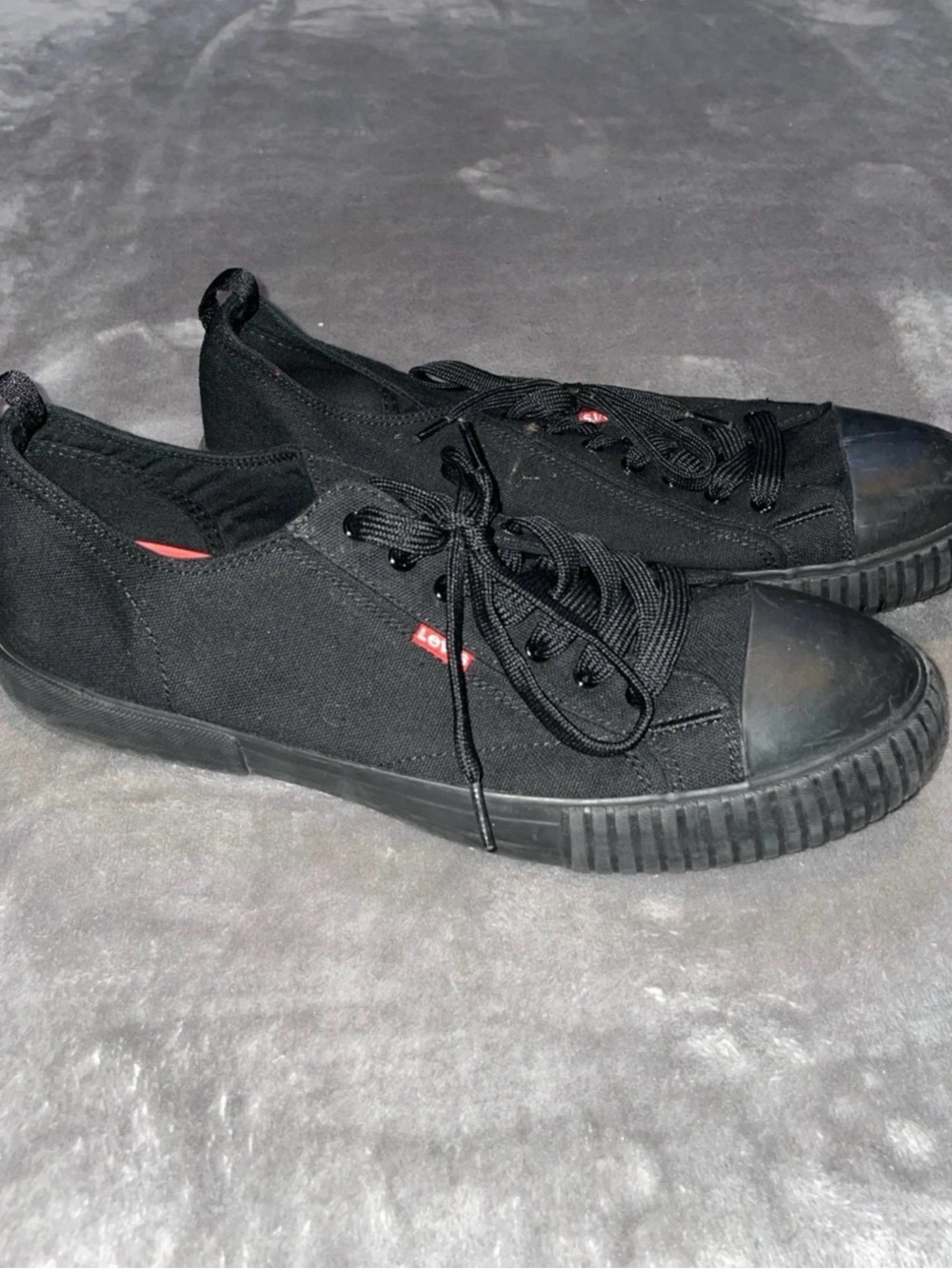 Levi's Men's Black Canvas Low-Top Lace-Up Sneakers with Red Logo Tab